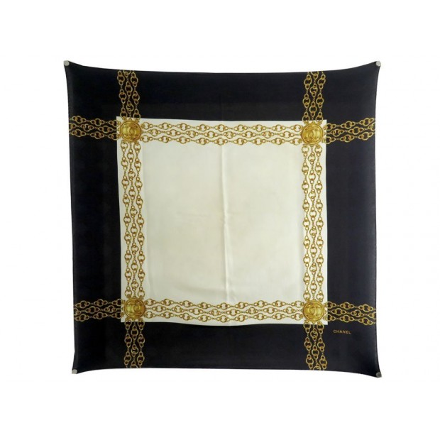 FOULARD CHANEL MEDAILLON LOGO CC EN SOIE BROCHEE JACQUARD NOIR SILK SCARF 380€