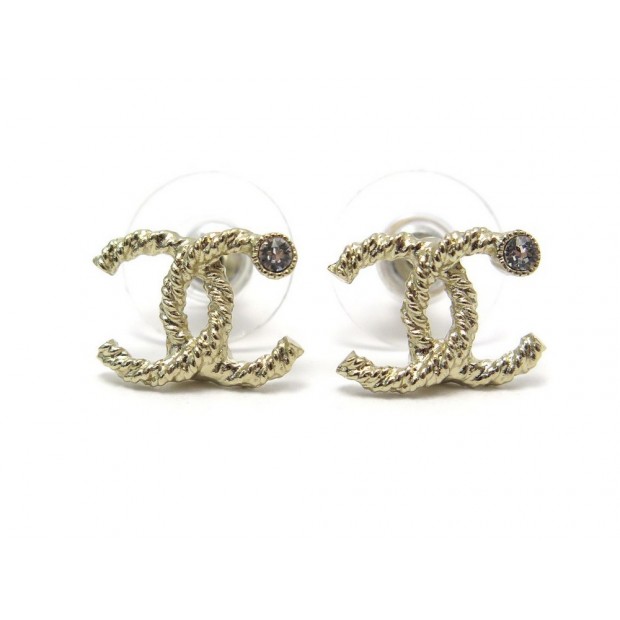 BOUCLE OREILLE CHANEL CC 1 STRASS 