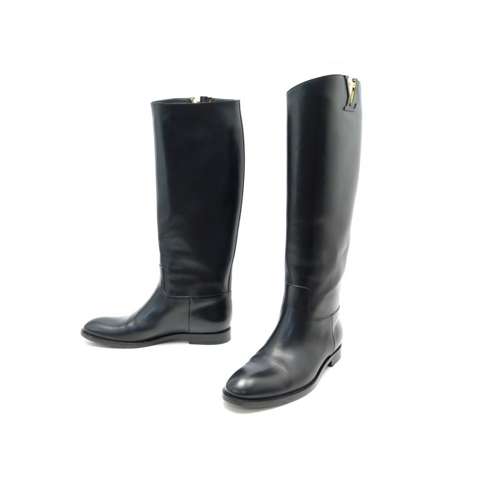 Bottes Louis Vuitton pour femme  Achat / Vente de chaussures de Luxe -  Vestiaire Collective