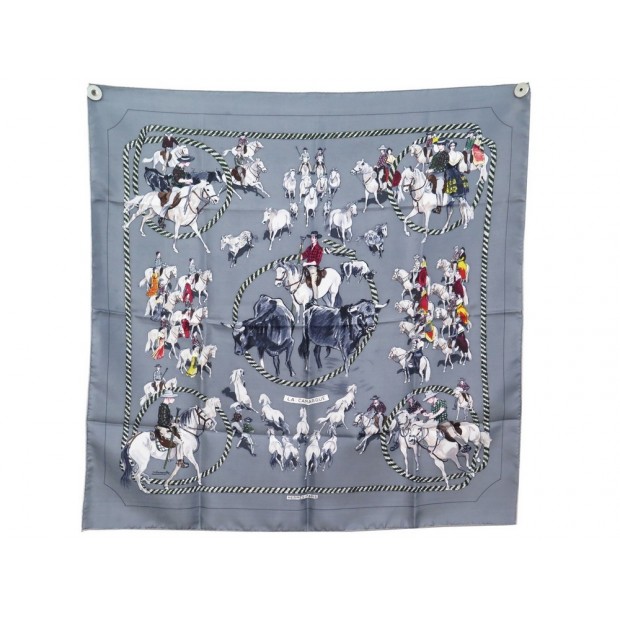 NEUF FOULARD HERMES LA CAMARGUE CARRE 90 LAMOTTE EN SOIE GRIS SILK SCARF 375€