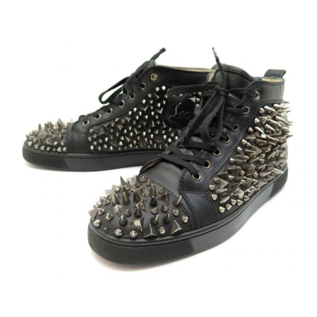 christian louboutin louis spikes