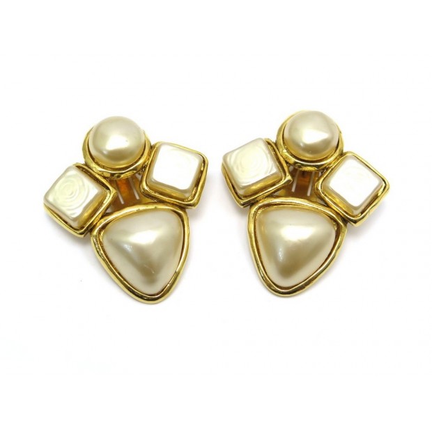 VINTAGE BOUCLES D'OREILLES CHANEL COLLECTION 26 PIERRES NACRE DORE EARRINGS 590€