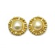 NEUF VINTAGE BOUCLES D'OREILLES CHANEL 1970 RONDES EN METAL DORE PERLES EARRINGS