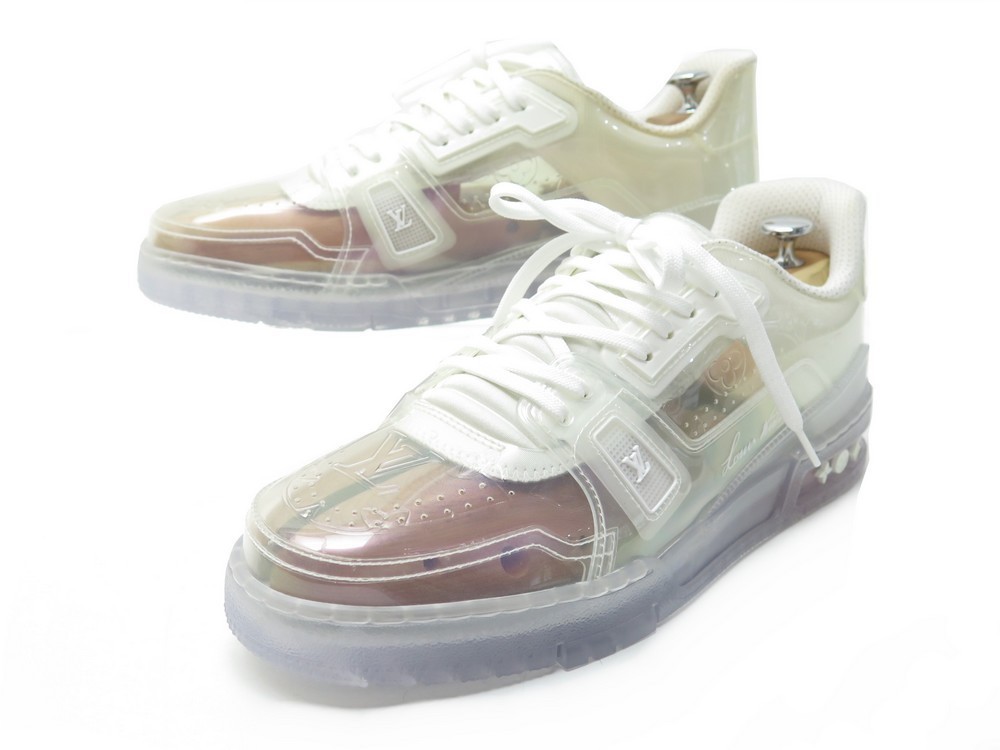 Louis Vuitton Trainer Sneakers (White) – Luxxe