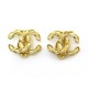 BOUCLES D'OREILLES CHANEL LOGO CC ENTRELACE EN METAL DORE EMAIL EARRINGS 570€