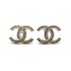 NEUF BOUCLES D'OREILLES CHANEL LOGO CC STRASS PM A88429 METAL DORE EARRINGS 330€