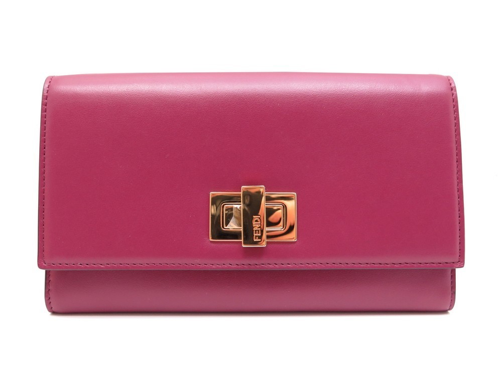 portefeuille fendi peekaboo continental 8m0308