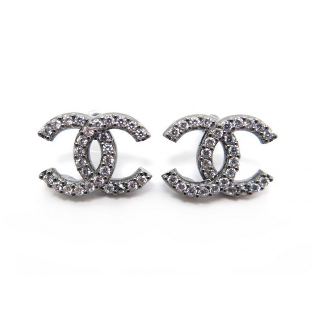 NEUF BOUCLES D'OREILLES CHANEL LOGO CC ET STRASS EN METAL NOIR NEW EARRINGS 350€