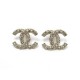 NEUF BOUCLES D'OREILLES CHANEL LOGO CC STRASS METAL DORE + BOITE EARRINGS 390€