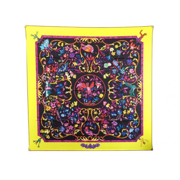 NEUF FOULARD HERMES PIERRES D'ORIENT ET D'OCCIDENT ZOE PAUWELS SOIE JAUNE 375€