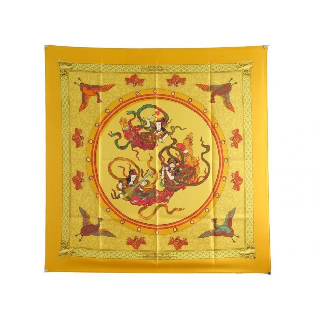 RARE FOULARD HERMES NIKKO RYBALTCHENKO CARRE 90 EN SOIE JAUNE + BOITE SIK SCARF