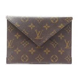 NEUF POCHETTE LOUIS VUITTON ENVELOPPE INVITATION DEFILE PM TOILE MONOGRAM POUCH