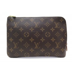 NEUF POCHETTE A MAIN LOUIS VUITTON ETUI VOYAGE PM M44500 EN TOILE MONOGRAM 390€