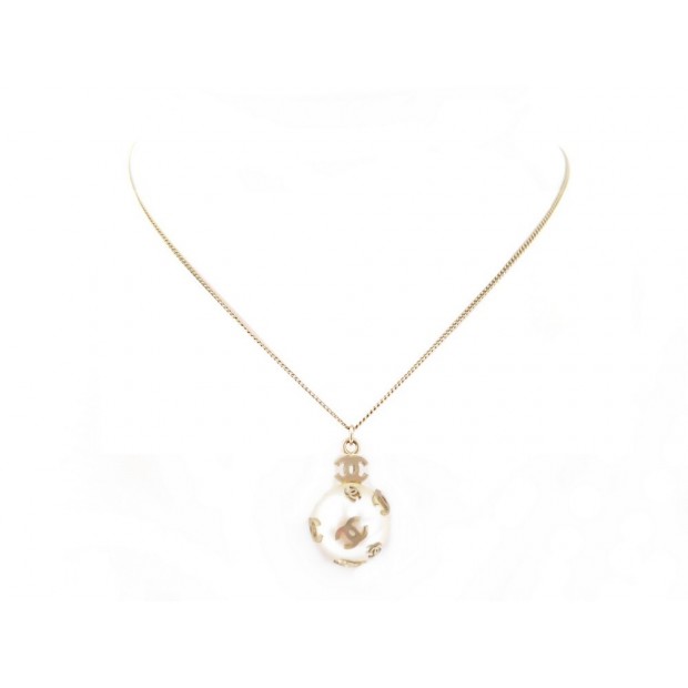 COLLIER CHANEL PENDENTIF PERLE LOGO CC EN METAL DORE 42 CM PEARL NECKLACE 410€