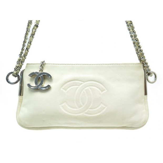 SAC A MAIN CHANEL POCHETTE LOGO CC EN CUIR MATELASSE BLANC HAND BAG POUCH 2500€