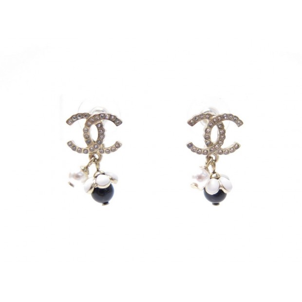 NEUF BOUCLES D'OREILLES CHANEL AB5708 LOGO CC STRASS PERLES DORE EARRINGS 430€