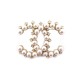 NEUF BROCHE CHANEL LOGO CC PERLES & STRASS EN METAL DORE NEW PEARLS BROOCH 450€