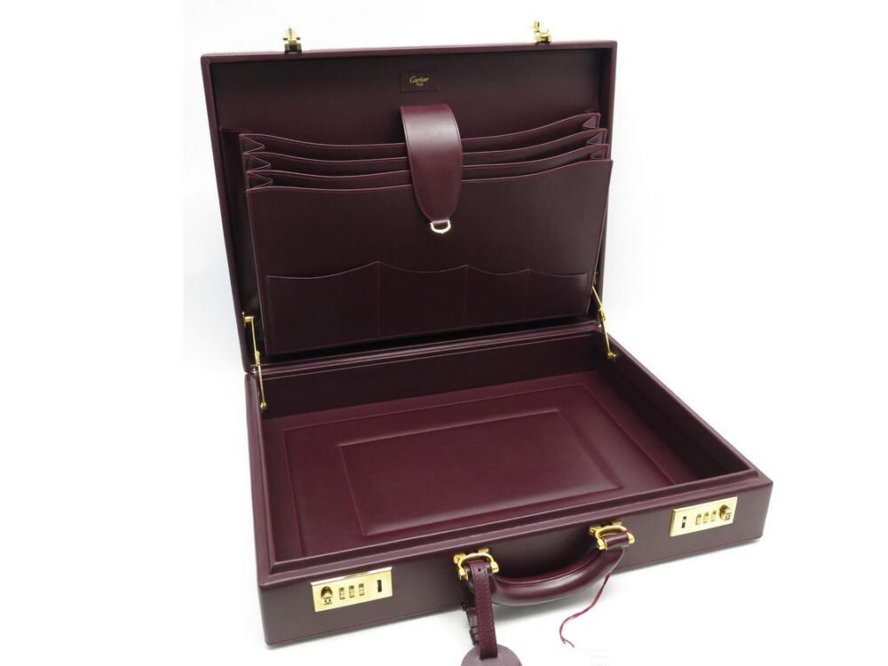 attaché case cuir