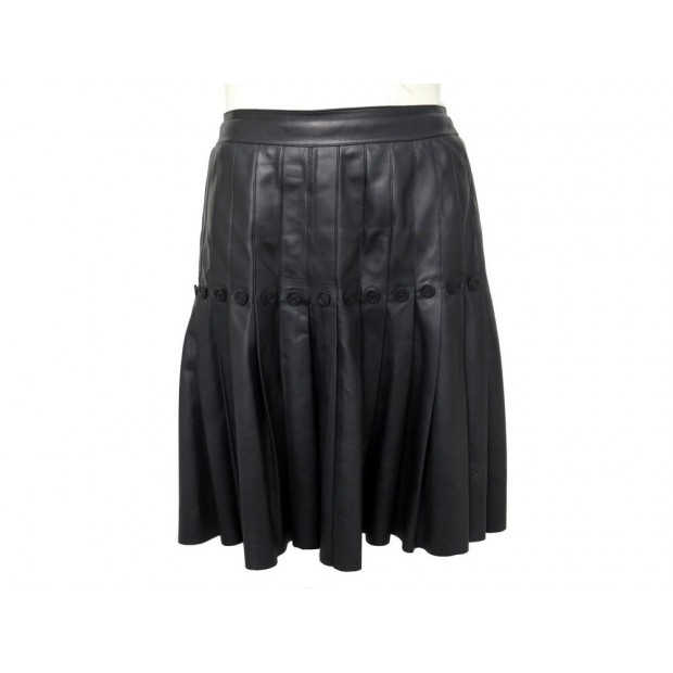 JUPE CHANEL PLISSE BOUTONS LOGO CC M 38 P26909 EN CUIR NOIR LEATHER SKIRT 5850€