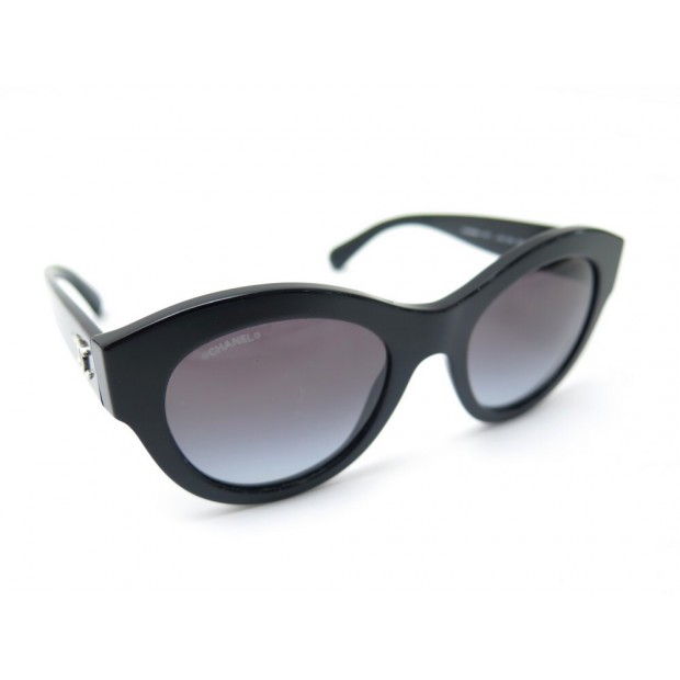 LUNETTES DE SOLEIL CHANEL 5371 LOGO CC EN RESINE NOIR + ETUI SUNGLASSES 350€