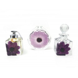 LOT 3 FLACONS DAUM COPPELIA FLEURS VIOLETTES EN CRISTAL SET OF CRYSTAL BOTTLES