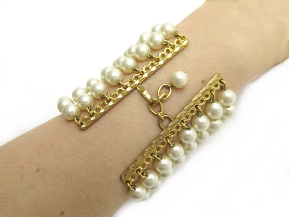bracelet chanel rangs de perles victoire de