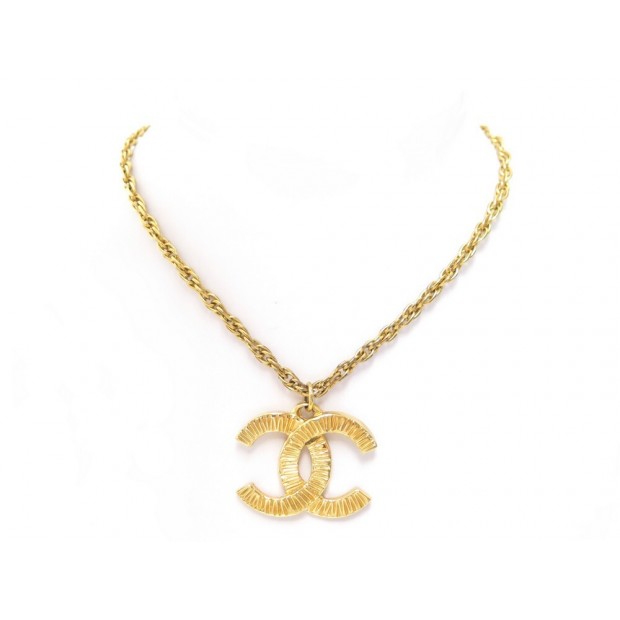 VINTAGE COLLIER CHANEL 1993 PENDENTIF LOGO CC CHAINE 44CM EN METAL DORE NECKLACE