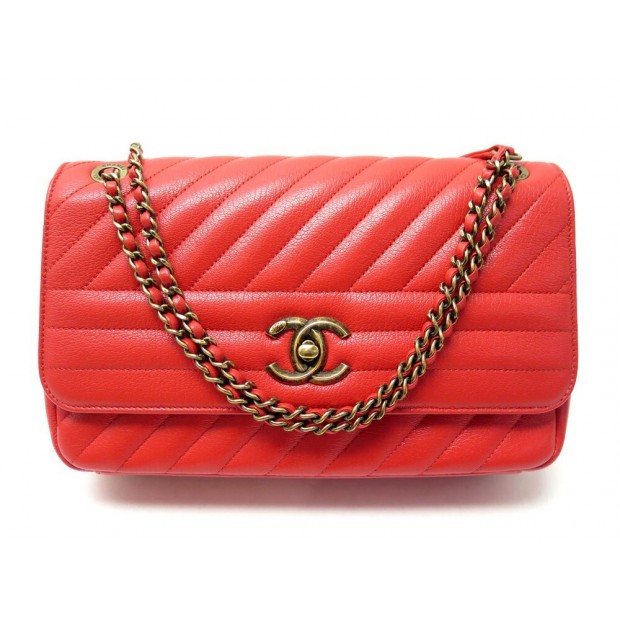 Chanel Sac Rabat In Rouge  Chanel, Shoulder bag, Chanel classic