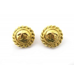 VINTAGE BOUCLES D'OREILLES CHANEL A CLIP RONDES LOGO CC EN METAL DORE EARRINGS