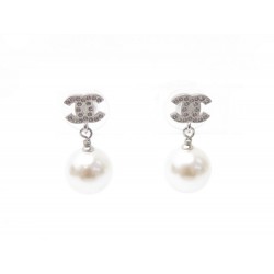 NEUF BOUCLES D'OREILLES CHANEL A36138 LOGO CC PERLE PENDANTE METAL EARRINGS 360€