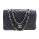 SAC A MAIN CHANEL TIMELESS CUIR CHEVRONS BLEU MARINE BANDOULIERE HAND BAG 4200€