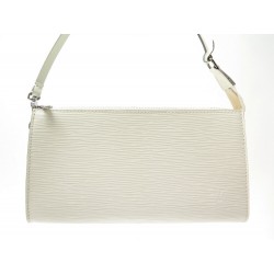 NEUF SAC A MAIN LOUIS VUITTON POCHETTE ACCESSOIRES NM EN CUIR EPI BLANC BAG 820€