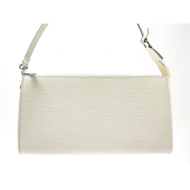 NEUF SAC A MAIN LOUIS VUITTON POCHETTE ACCESSOIRES NM EN CUIR EPI BLANC BAG 820€