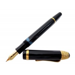 STYLO PLUME MONTBLANC VOLTAIRE COLLECTION ECRIVAINS RESINE & VERMEIL ARGENT 9€