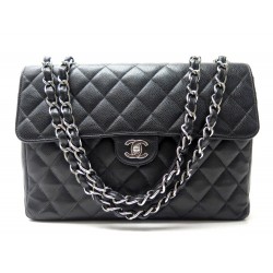 SAC A MAIN CHANEL TIMELESS JUMBO BANDOULIERE EN CUIR CAVIAR NOIR MATELASSE 8400€