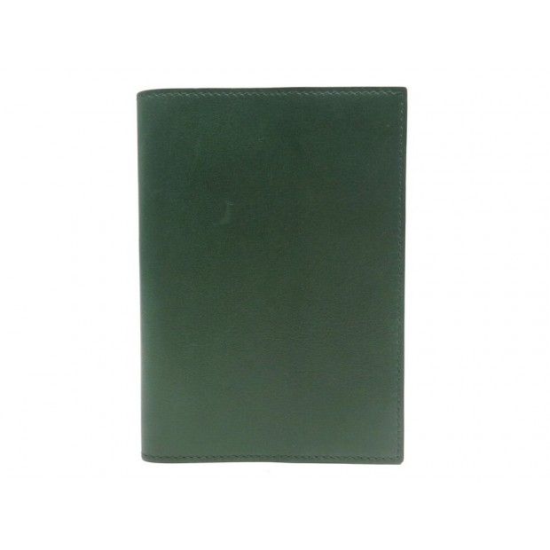 PORTE PASSEPORT HERMES EN CUIR CHEVRE MYSORE VERT LEATHER PASSPORT HOLDER 590€