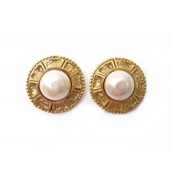 VINTAGE BOUCLES D'OREILLES CHANEL PERLES & METAL DORE PEARLS GOLDEN EARRINGS