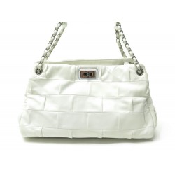 SAC A MAIN CHANEL SHOPPING FERMOIR MADEMOISELLE 35CM CUIR BLANC HAND BAG 4300€