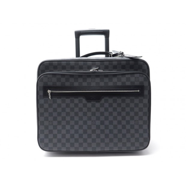 VALISE CABINE LOUIS VUITTON PILOT N23206 EN TOILE DAMIER GRAPHITE TROLLEY 2600€