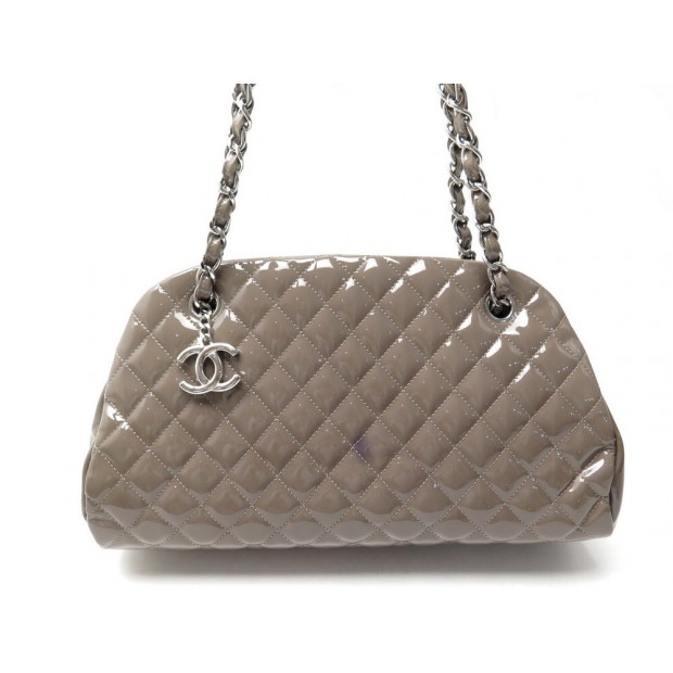 NEUF SAC A MAIN CHANEL BOWLING MADEMOISELLE CUIR VERNIS MATELASSE TAUPE 4400€