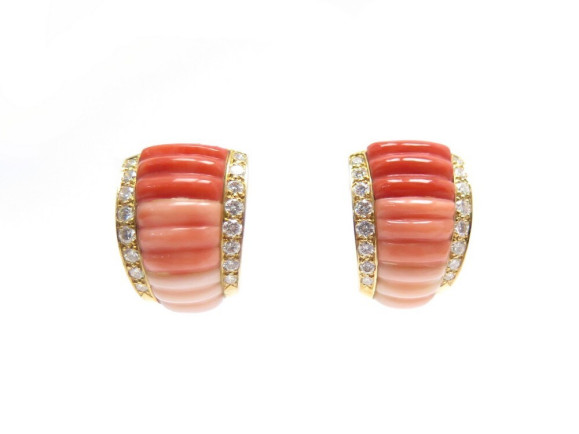 boucles d'oreilles van cleef arpels corail or jaune