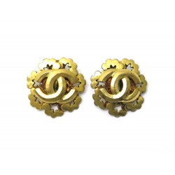 BOUCLES D OREILLE CHANEL A CLIP RONDES LOGO CC METAL DORE BIJOU EARRINGS 690€