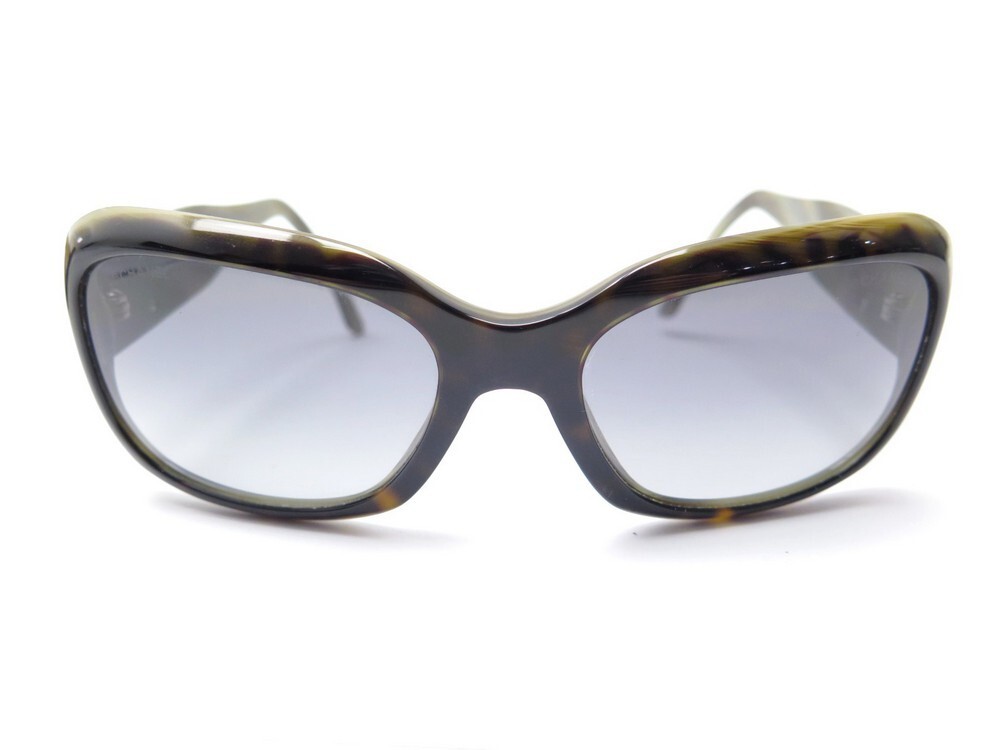 lunettes de soleil chanel logo cc 5102 en plastique lunettes de soleil chanel logo cc 5102 en plastique