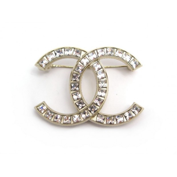 NEUF BROCHE CHANEL LOGO CC & STRASS CARRES EN METAL DORE NEW GOLDEN BROOCH 570€