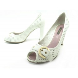 CHAUSSURES LOUIS VUITTON ESCARPINS A BOUCLE 37.5 EN CUIR PERFORE SHOE PUMPS 790€