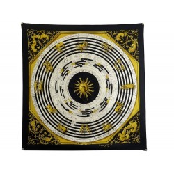 FOULARD HERMES ASTROLOGIE CARRE 90 EN SOIE NOIRE ET DOREE BLACK SCARF 410€