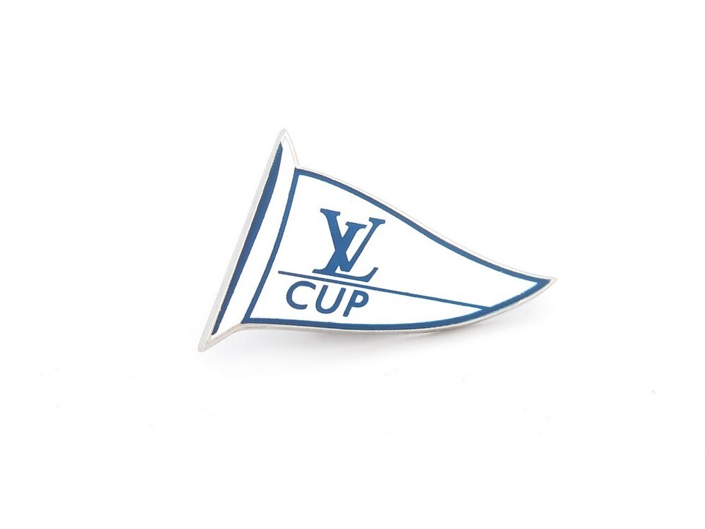 LOUIS VUITTON Pin badge Vuitton cup LV logo Brooch Metal Gold x