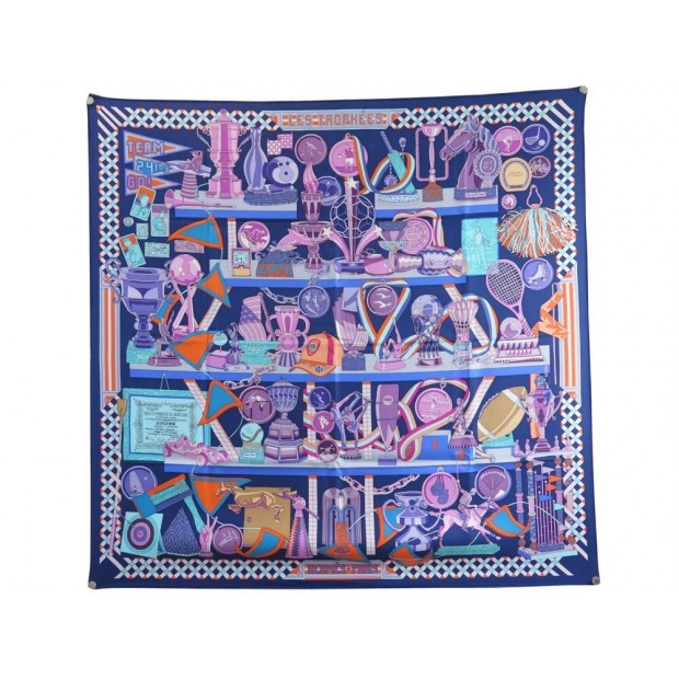 NEUF FOULARD HERMES LES TROPHEES EN SOIE BLEUE CARRE 90 CM NEW SILK SCARF 410€