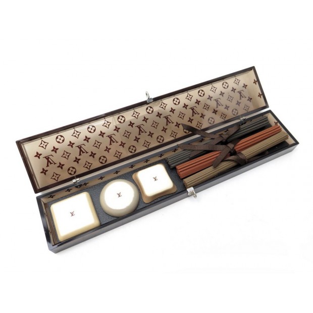 BOITE LOUIS VUITTON ENCENS DE VOYAGE M99172 MONOGRAM INCENSE BURNER SET