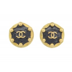 VINTAGE BOUCLES D'OREILLES CHANEL 1994 LOGO CC EN METAL DORE EMAIL NOIR EARRINGS